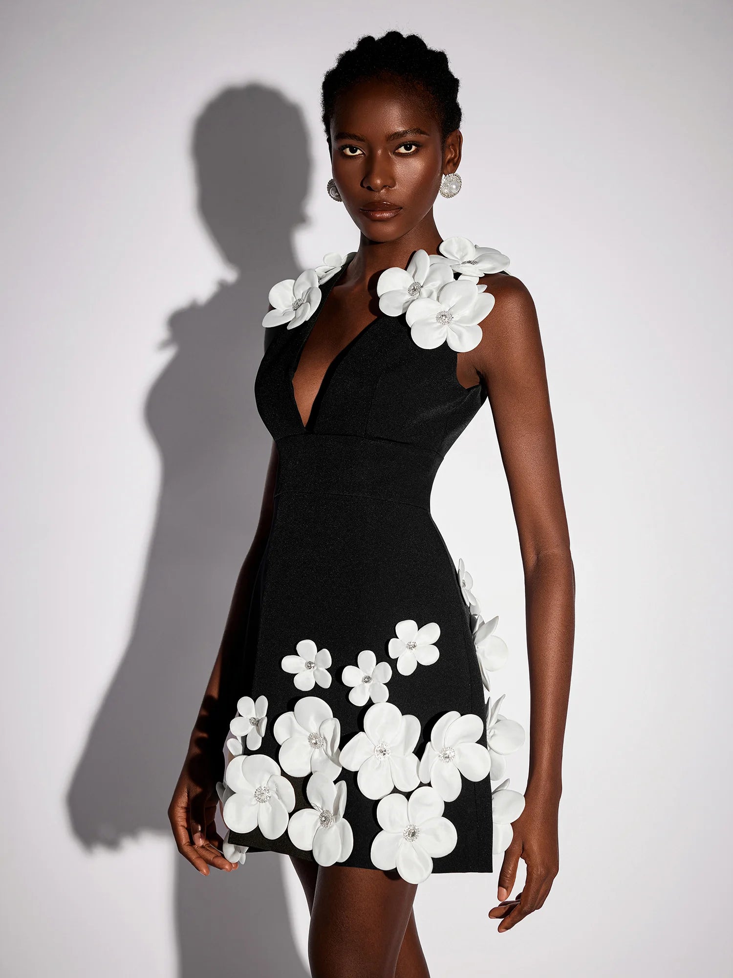 Black Floral V-Neck Mini Dress|NOOSGOP