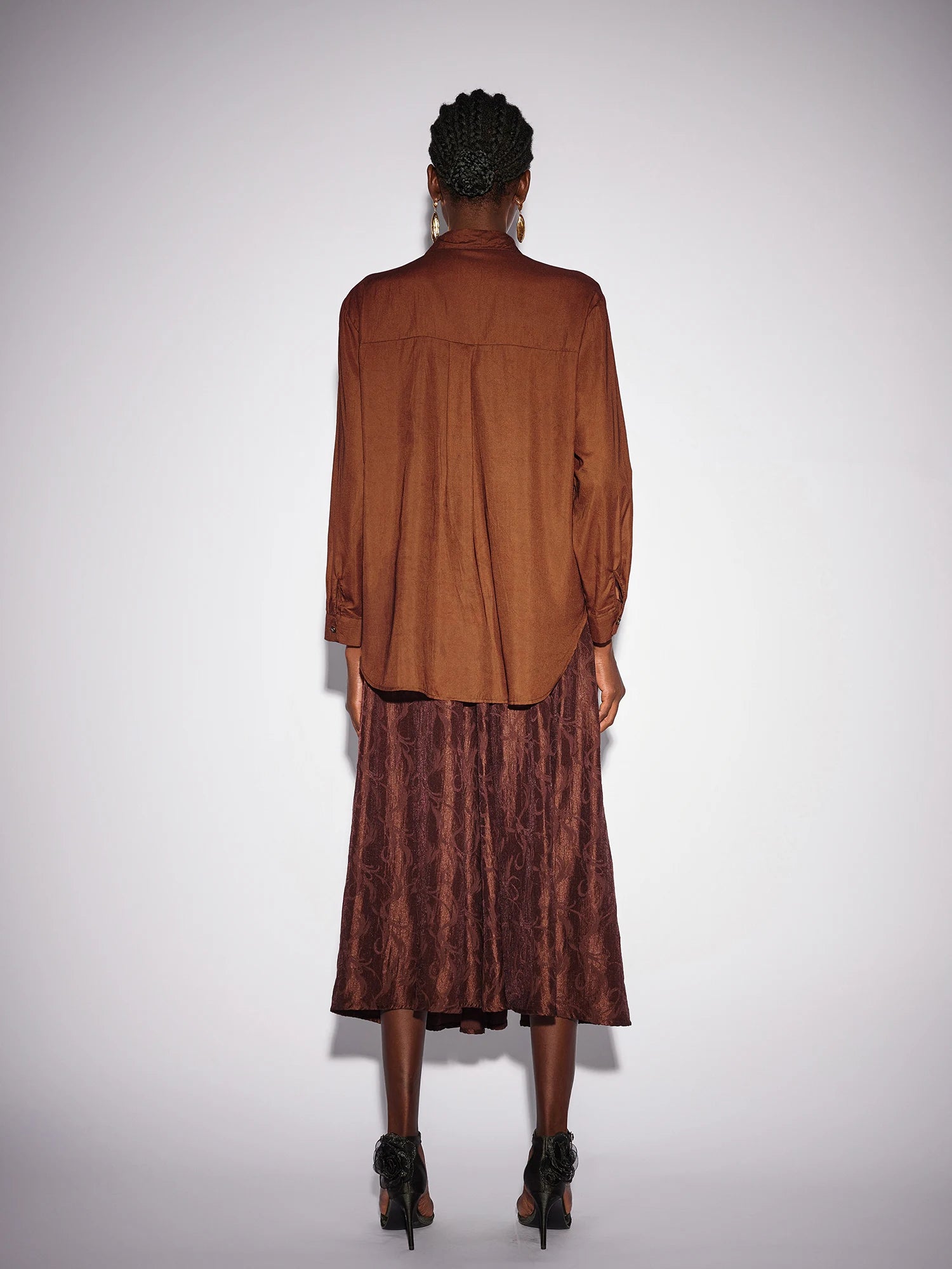 Brown High Neck Top and Shiny Midi Skirt Set|NOOSGOP