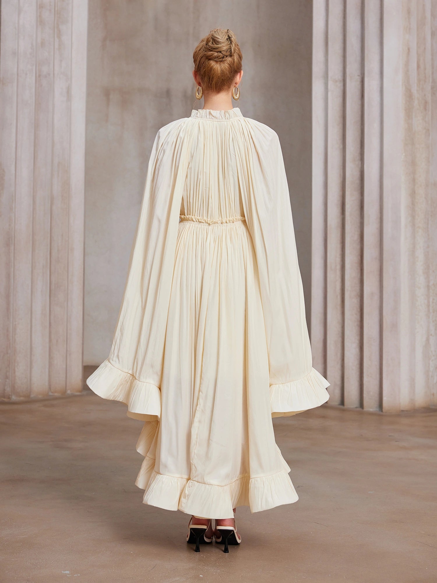 Cloak-Sweep Daring V-Cascade Gala Midi Dress|NOOSGOP