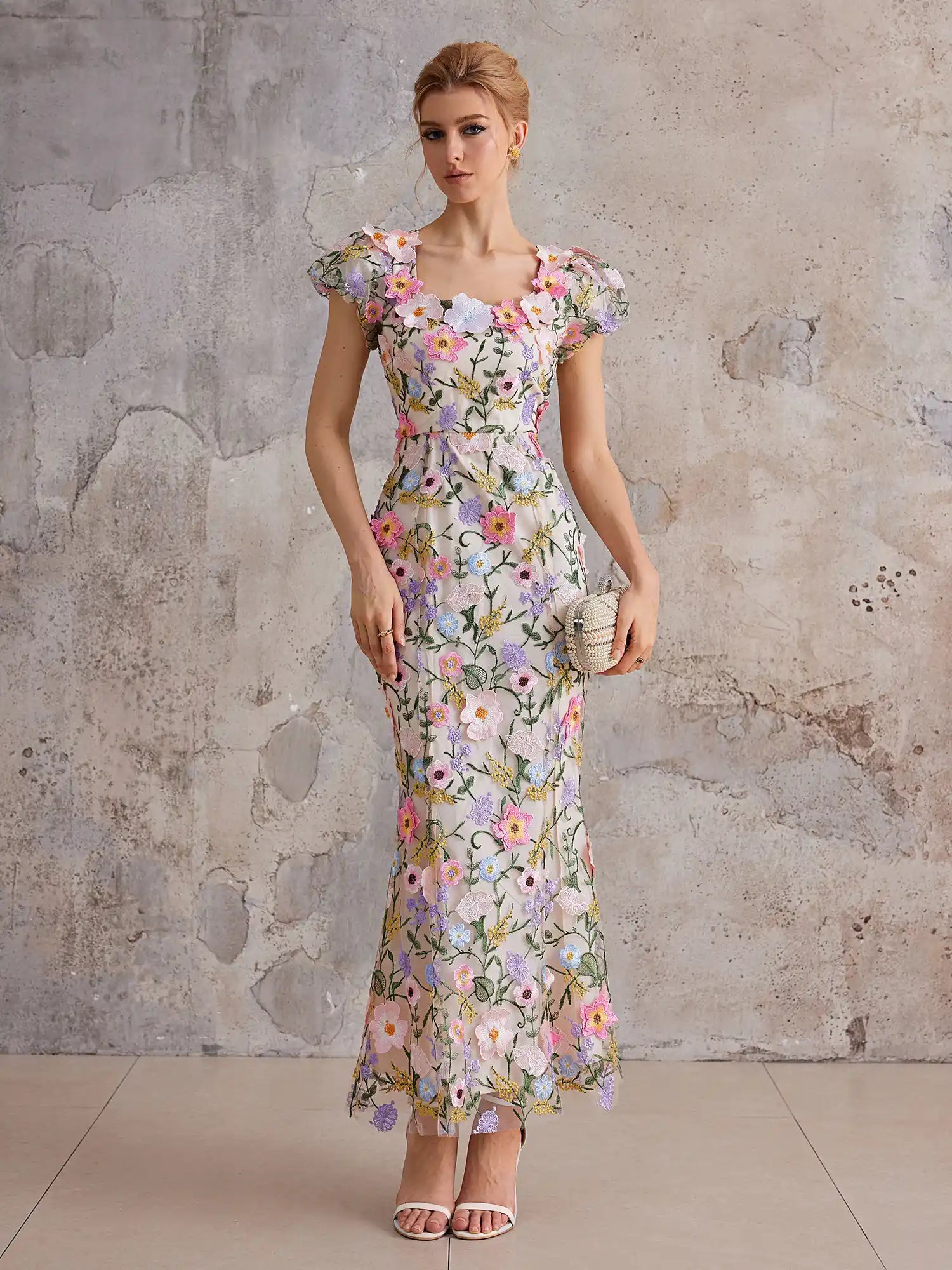 Embroidered 3D-Bloom Tailored Maxi Dress|NOOSGOP
