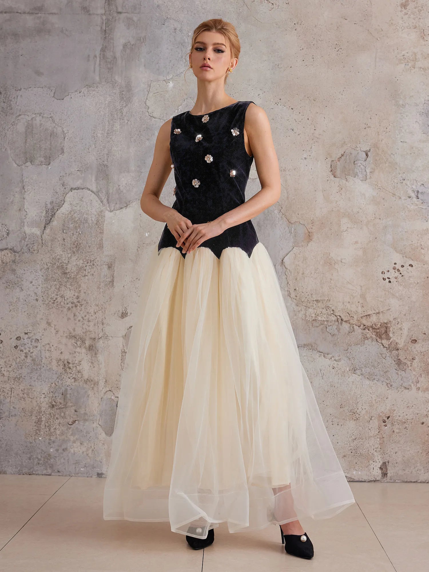 Empire-Waist Sleeveless Midi Dress|NOOSGOP