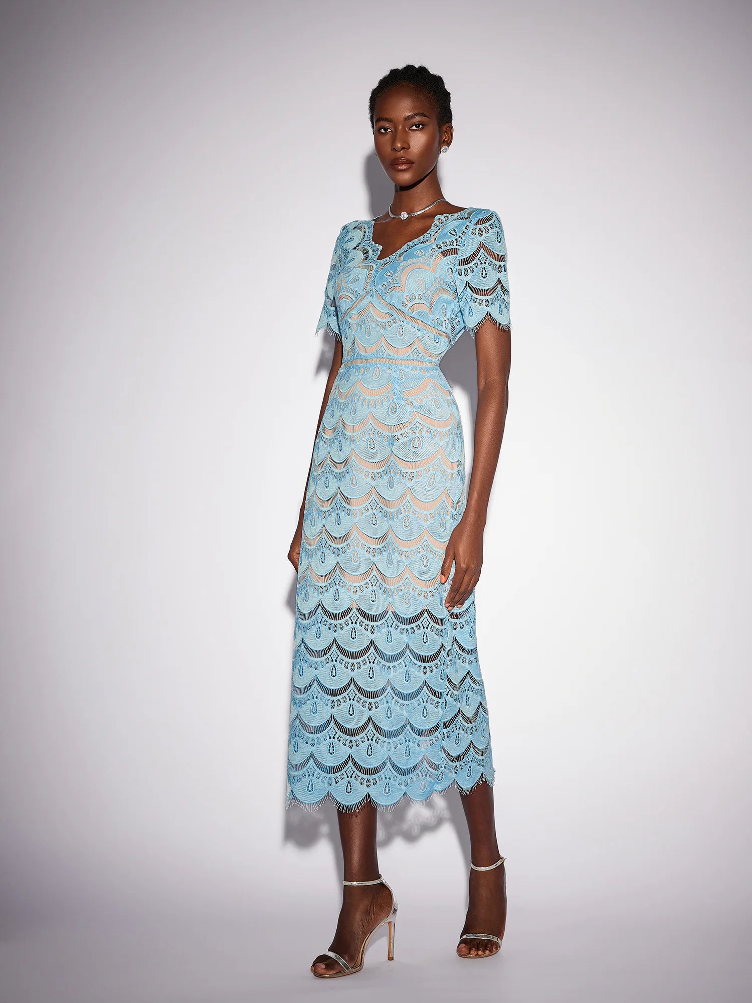 Floral Cutout Detail V-Neck Midi Dress|NOOSGOP