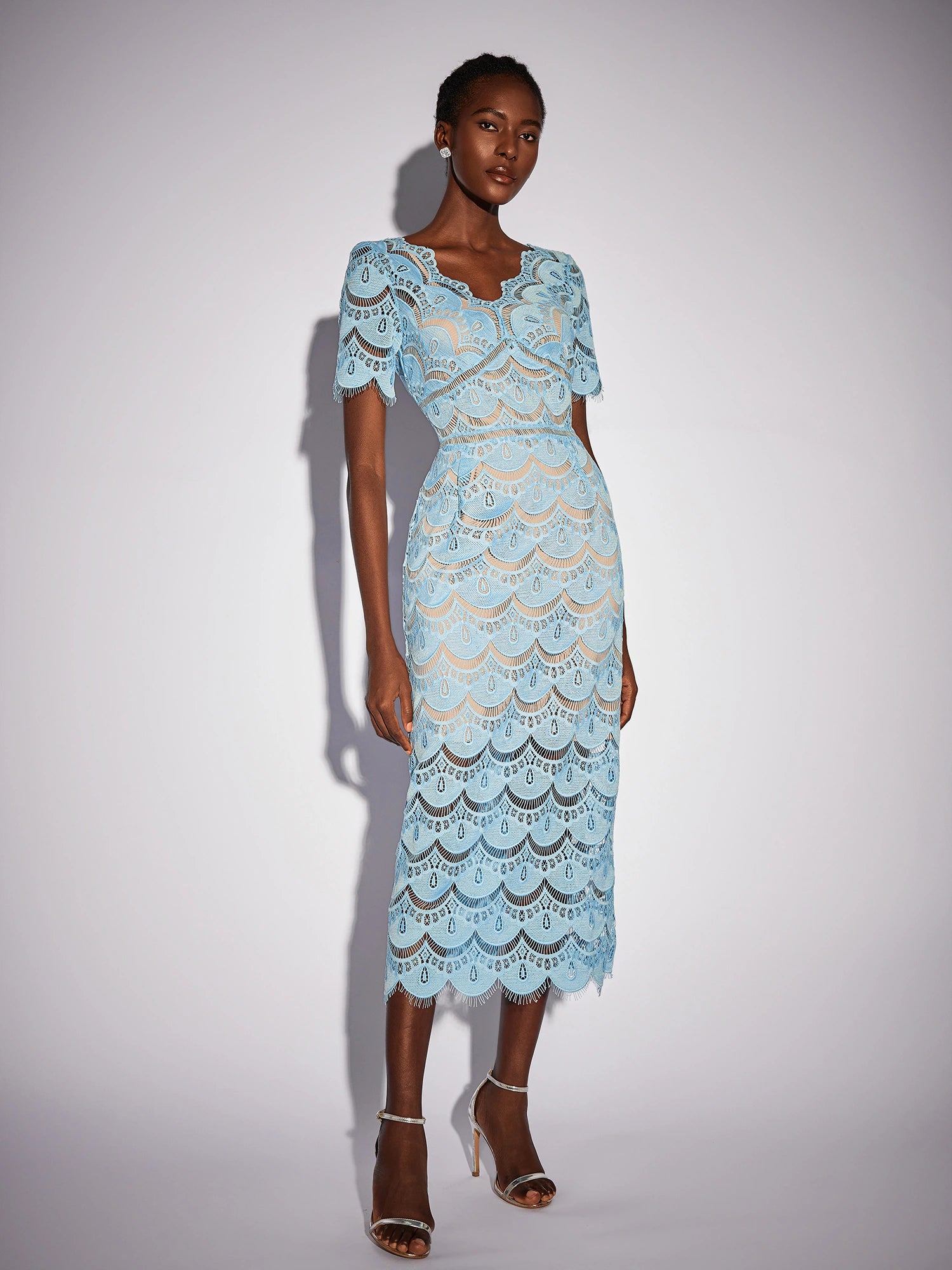 Floral Cutout Detail V-Neck Midi Dress|NOOSGOP