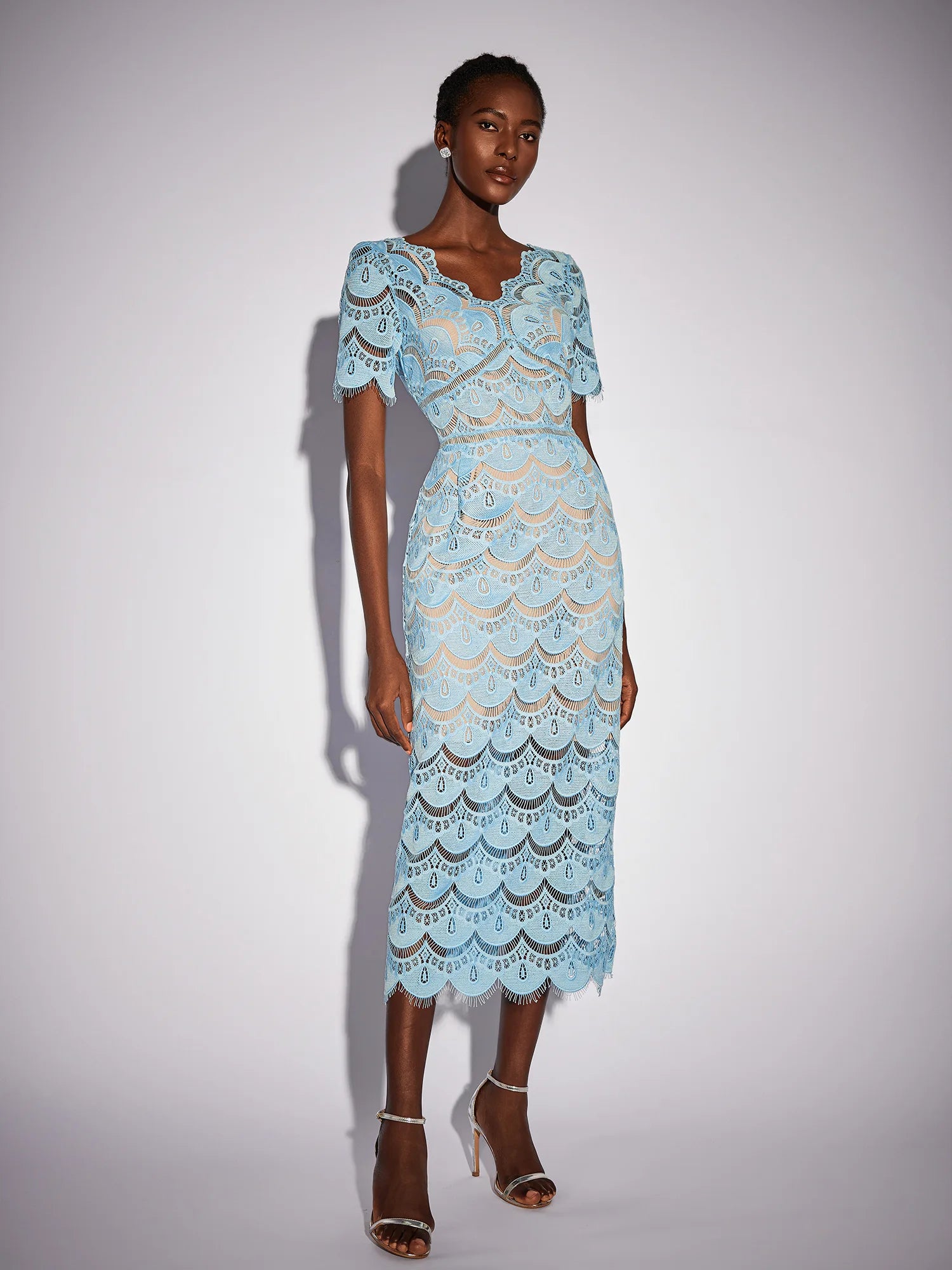 Floral Cutout Detail V-Neck Midi Dress|NOOSGOP