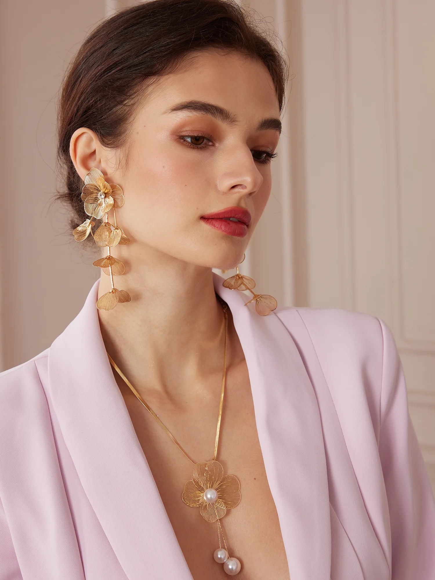 Gold Flower Necklace and Earring Set|NOOSGOP