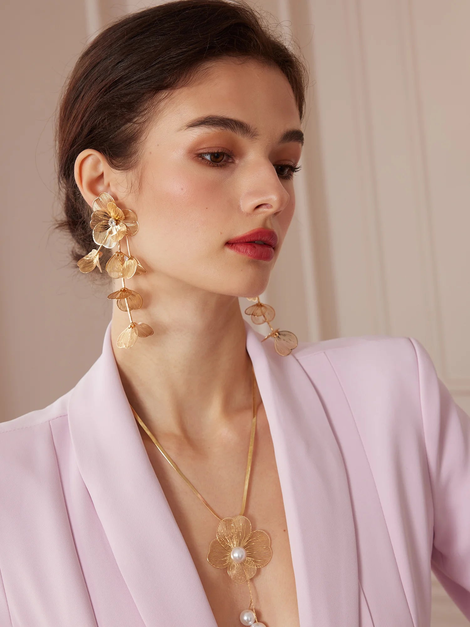 Gold Flower Necklace and Earring Set|NOOSGOP