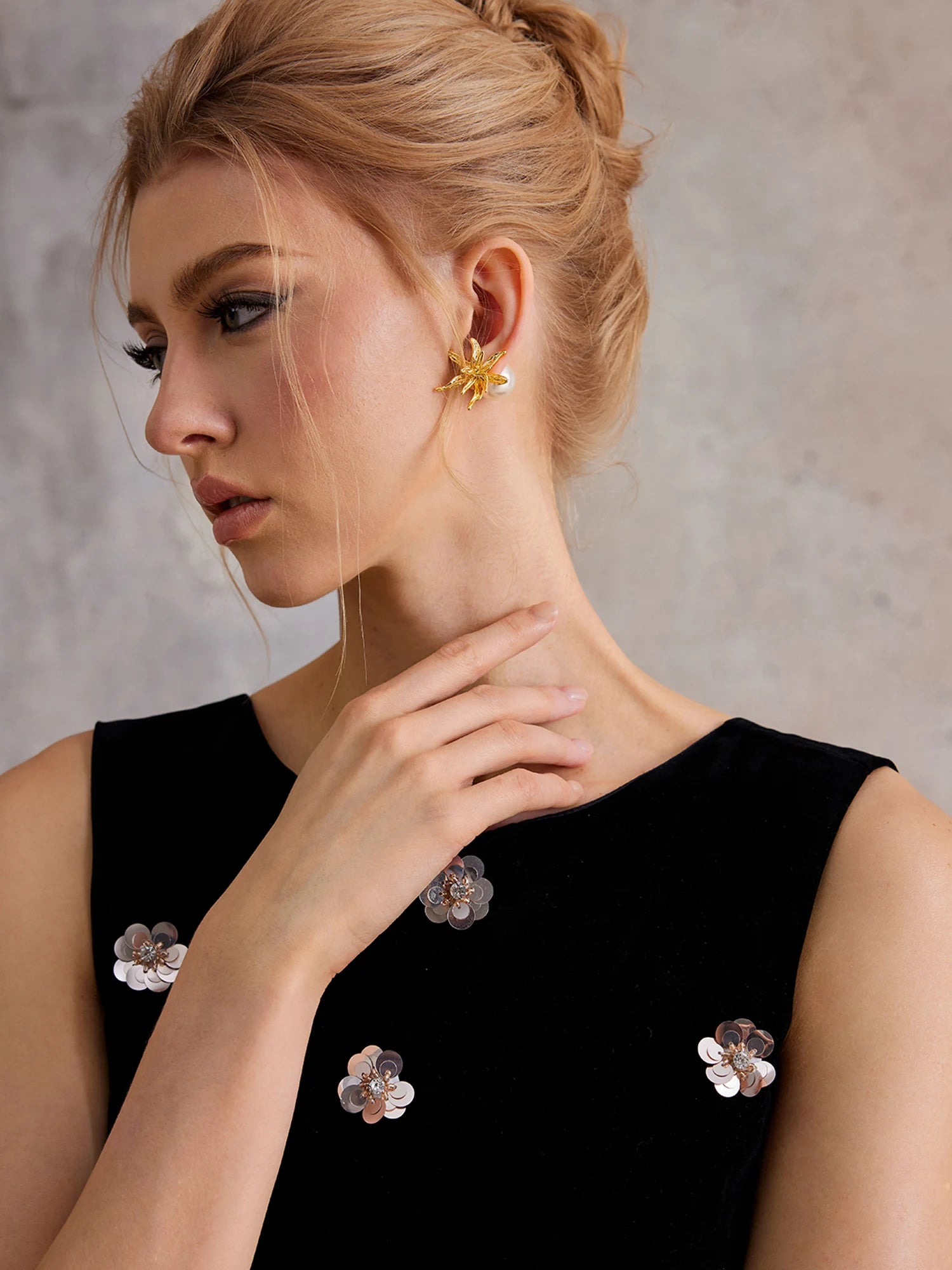 Gold Plated Flower Earrings|NOOSGOP