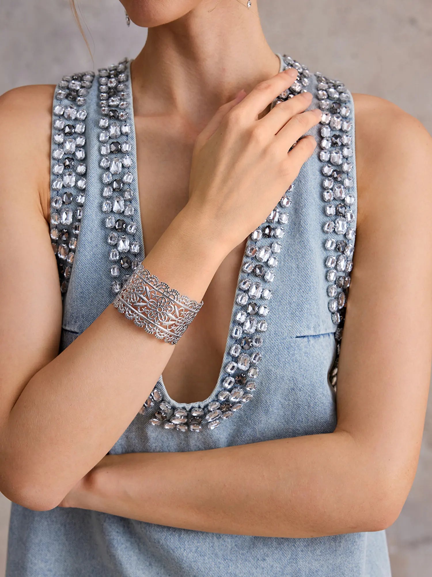 Gold Vintage Flower Cuff Bangle Bracelet|NOOSGOP