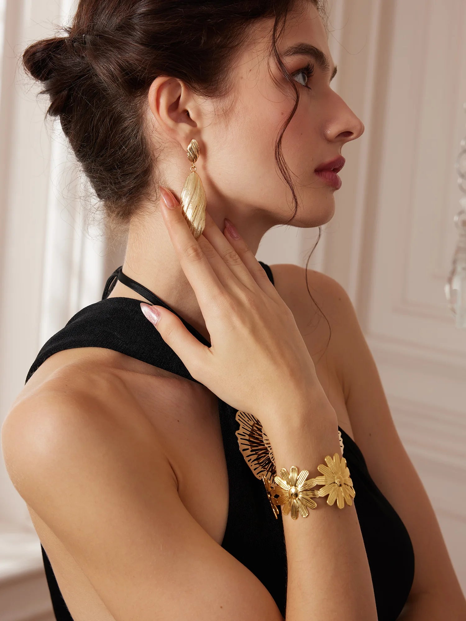 Golden Shell Pendant|NOOSGOP