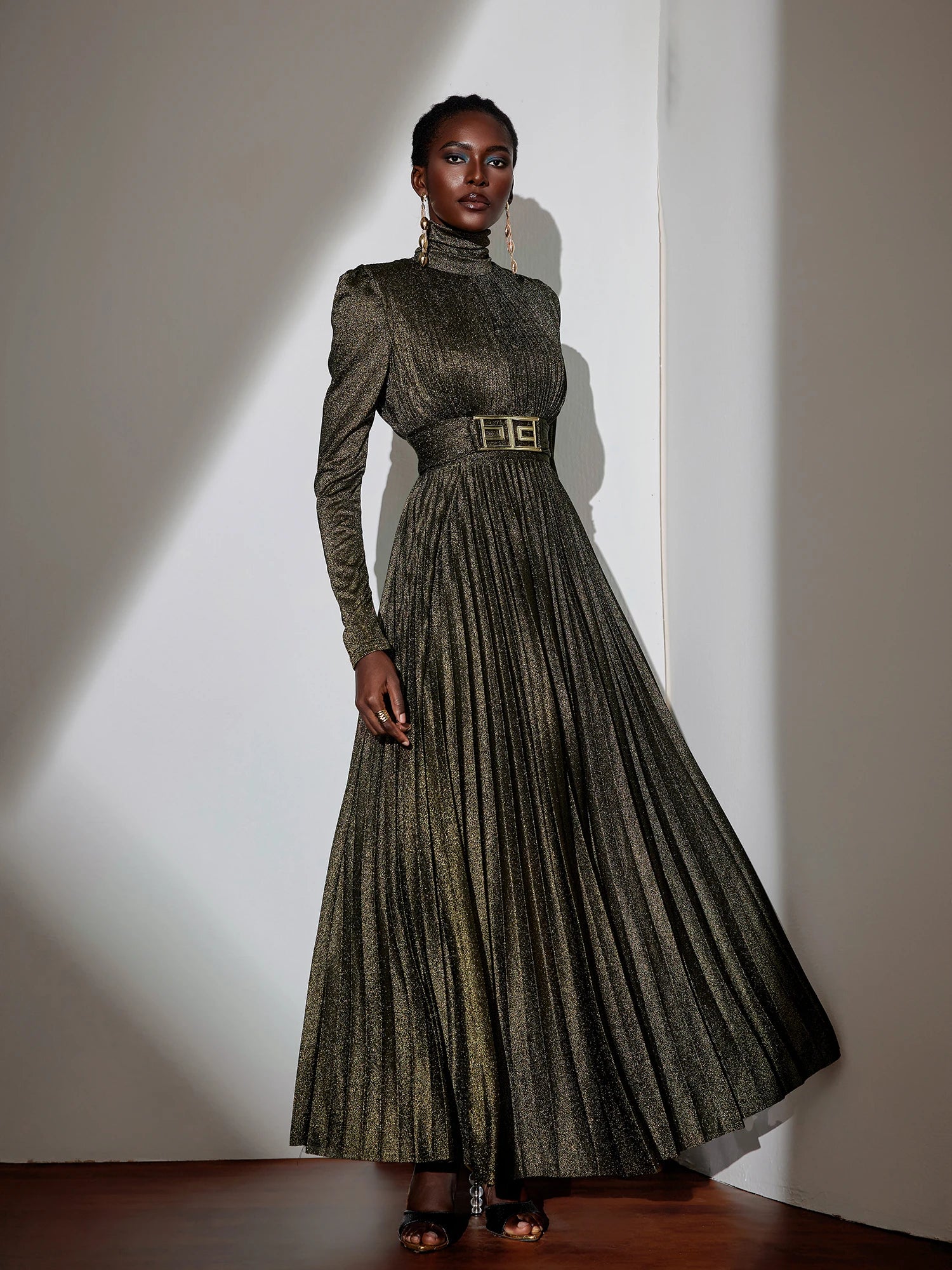 Metallic Pleated High-Neck Maxi Dress|NOOSGOP