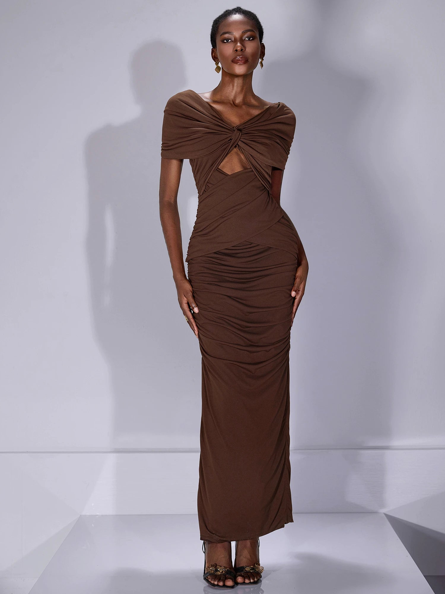 Off Shoulder Twist Front Cutout Maxi Dress|NOOSGOP