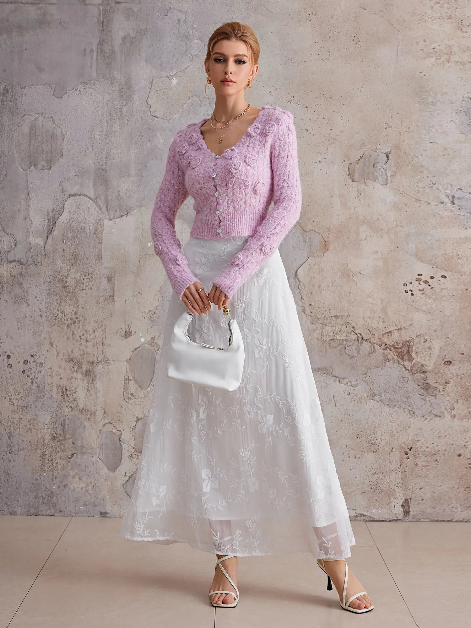 Pink three-dimensional flower V-neck sweater|NOOSGOP