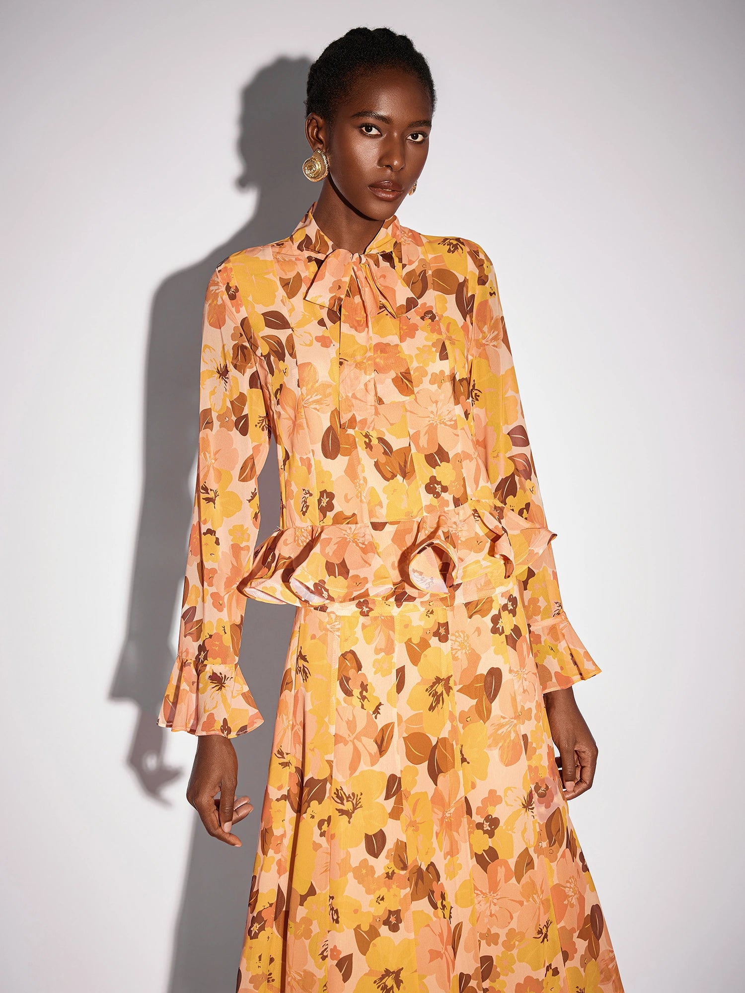 Ruffle Blouse and Waterfall Bloomfield Skirt Set|NOOSGOP