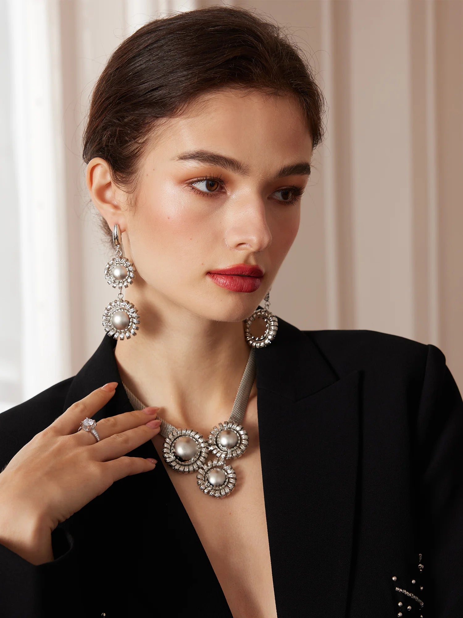 Silver Large Flower Beaded Necklace Earring Set|NOOSGOP