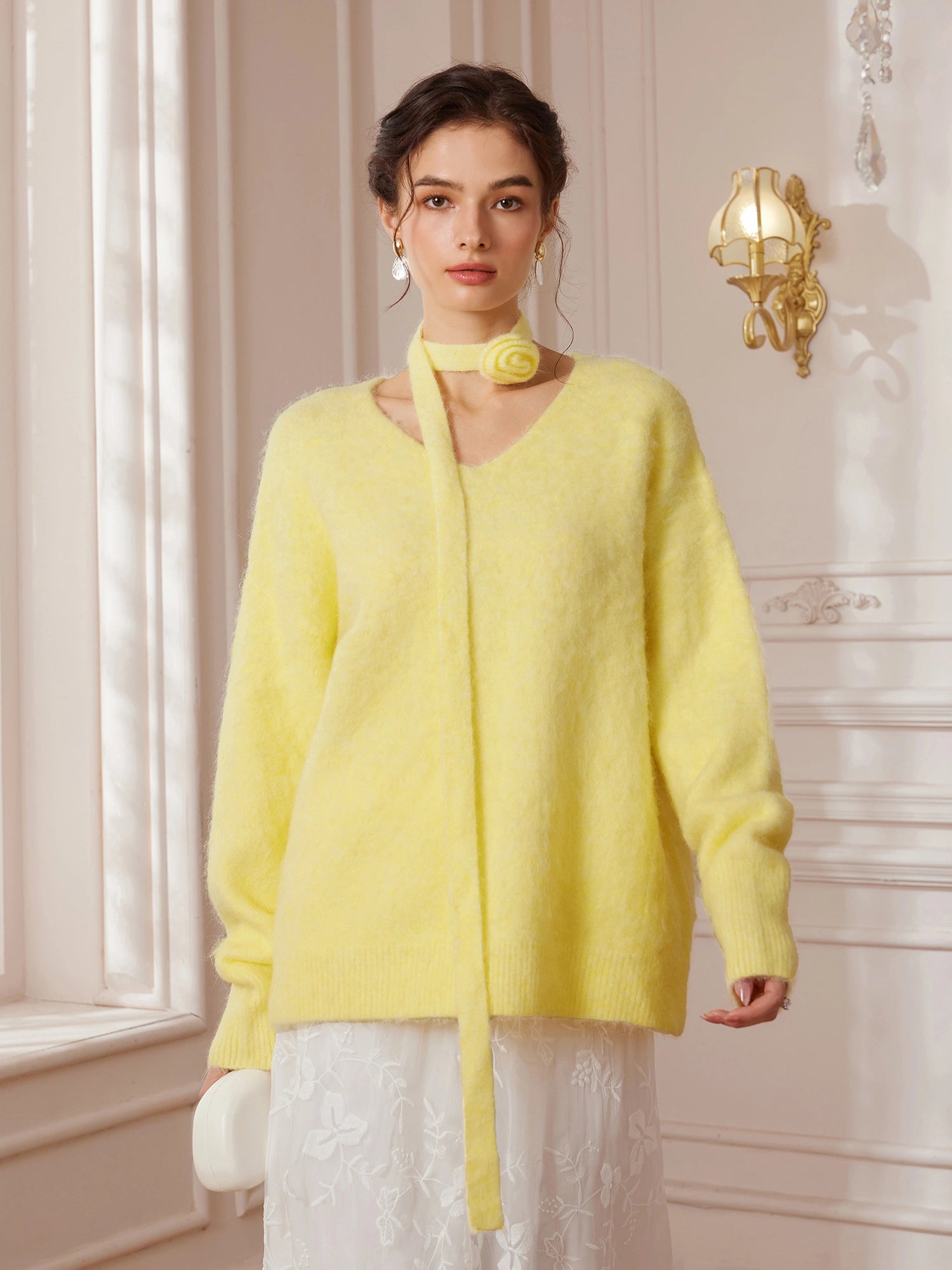 Soft Yellow V-Neck Sweater with Flower Choker|NOOSGOP