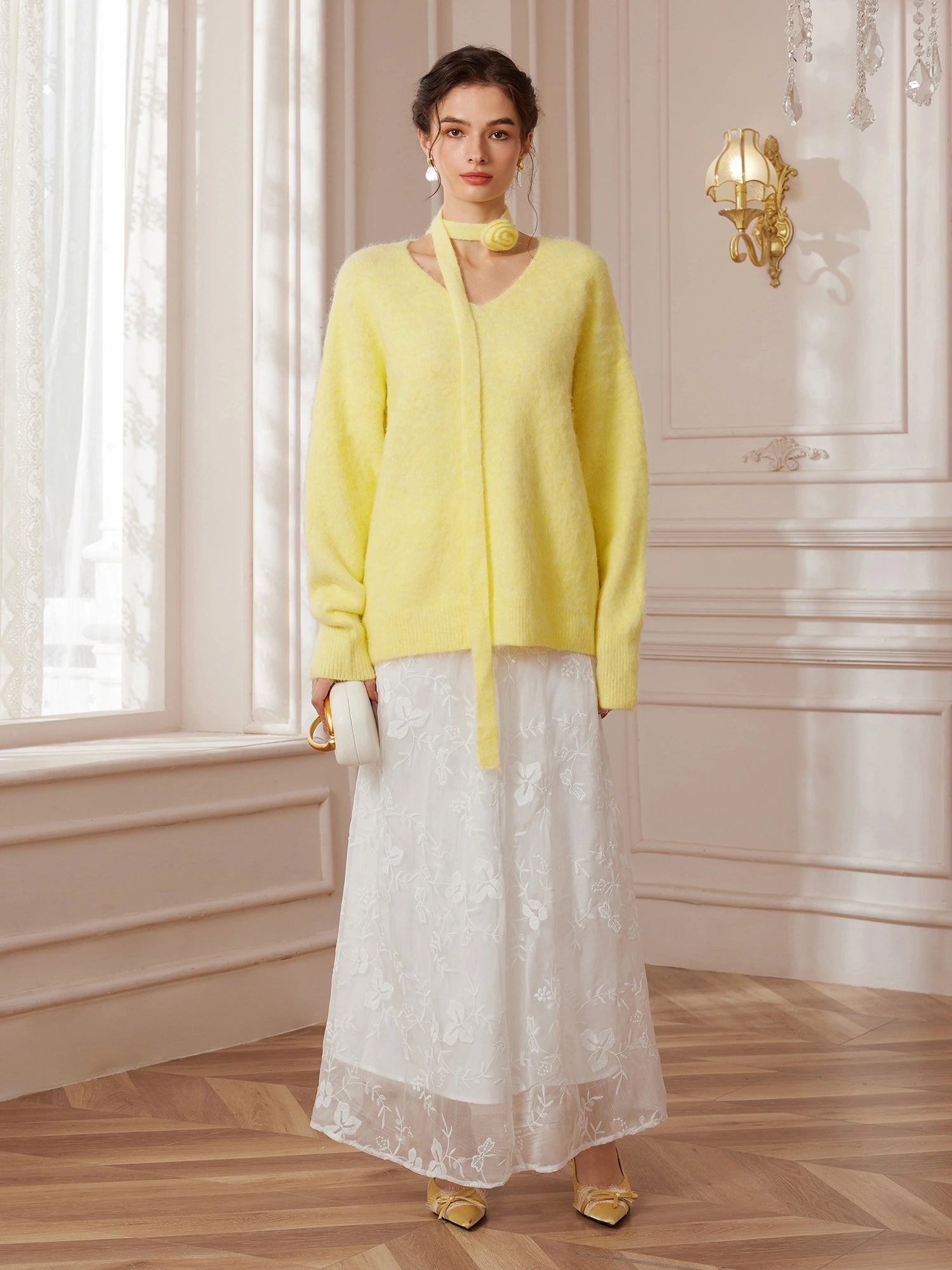 Soft Yellow V-Neck Sweater with Flower Choker|NOOSGOP