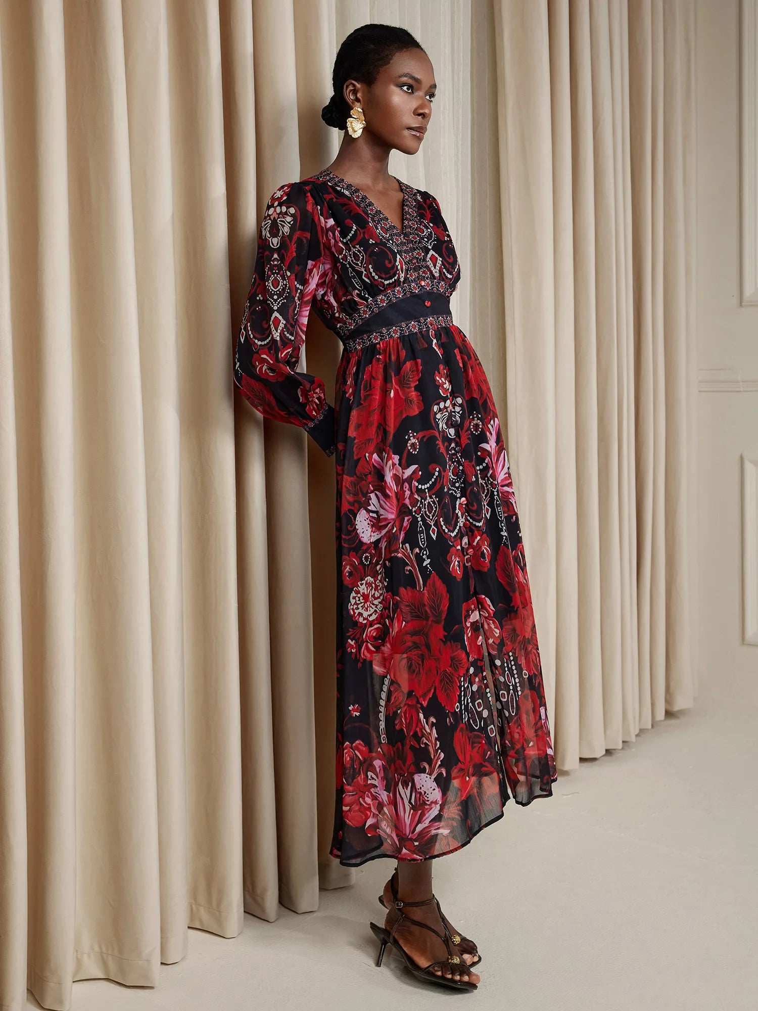 V-Neck Printed Vintage Midi Dress|NOOSGOP