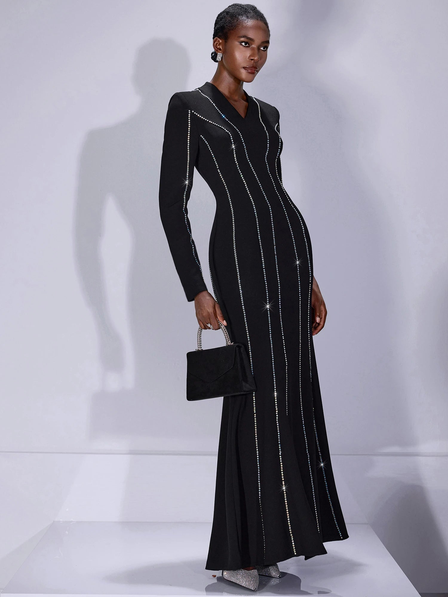 V-Neck Slim Fit Maxi Dress|NOOSGOP