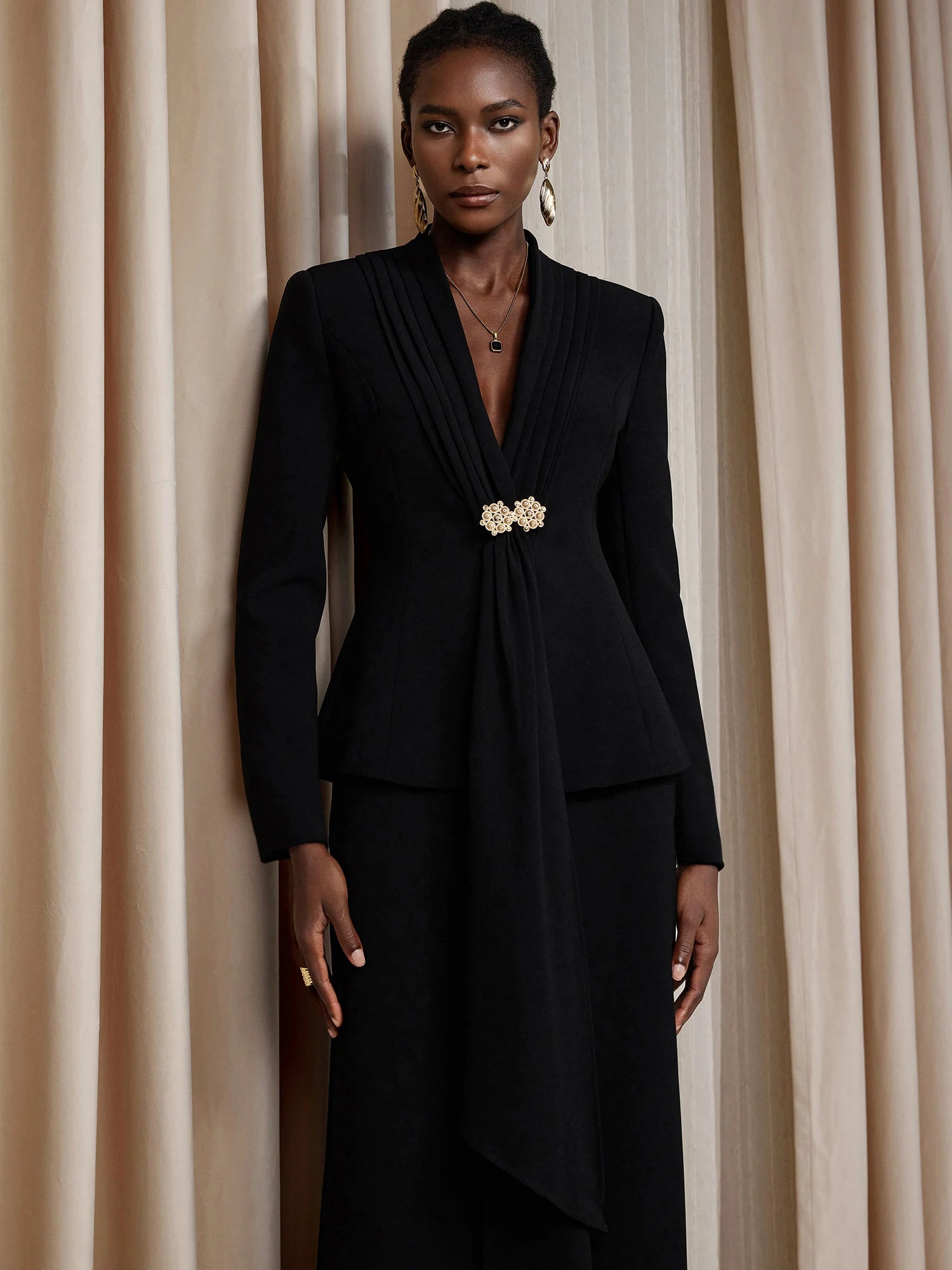 V-Neck Suit with Metal Button Two-Piece Set|NOOSGOP