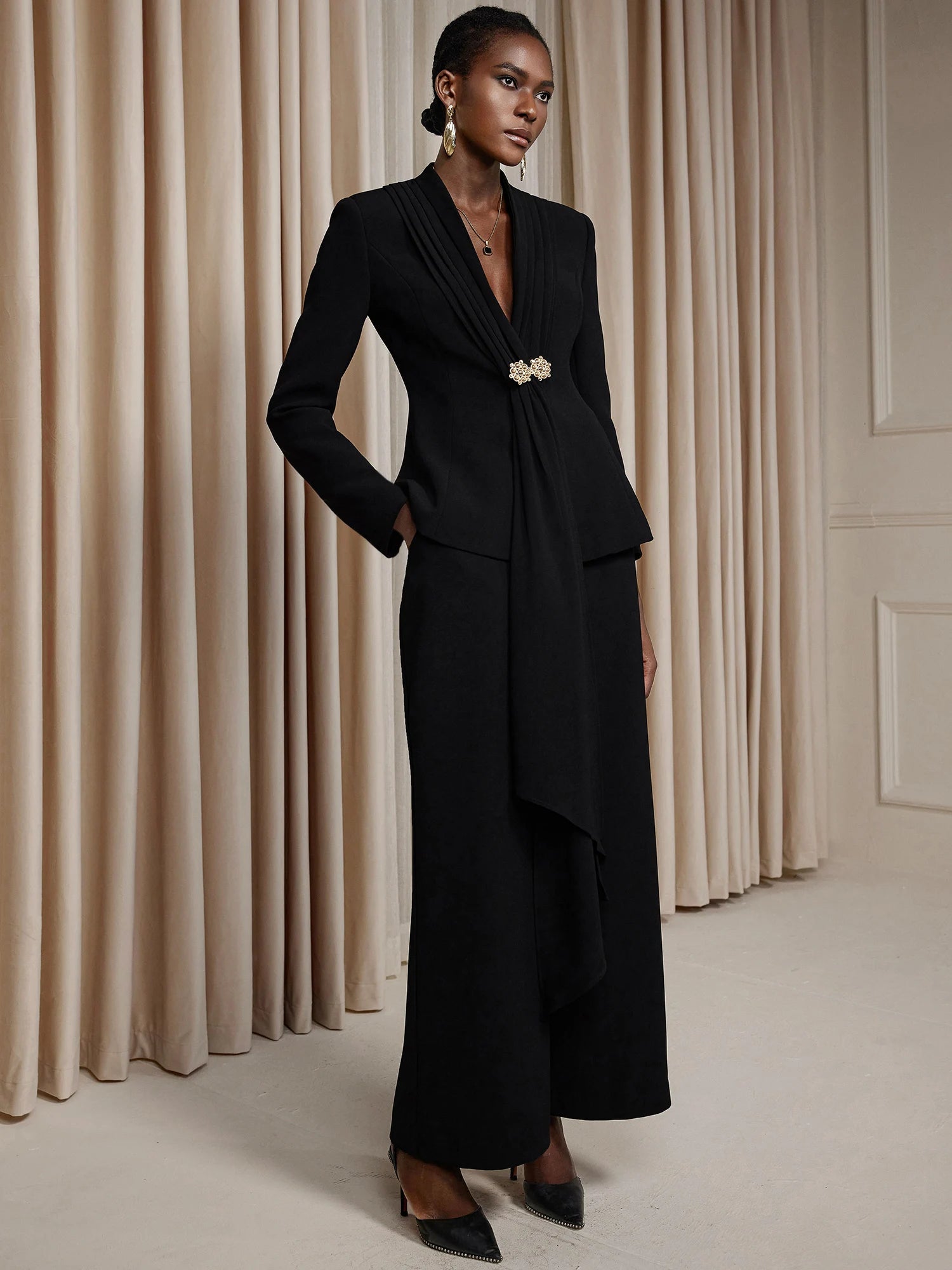 V-Neck Suit with Metal Button Two-Piece Set|NOOSGOP