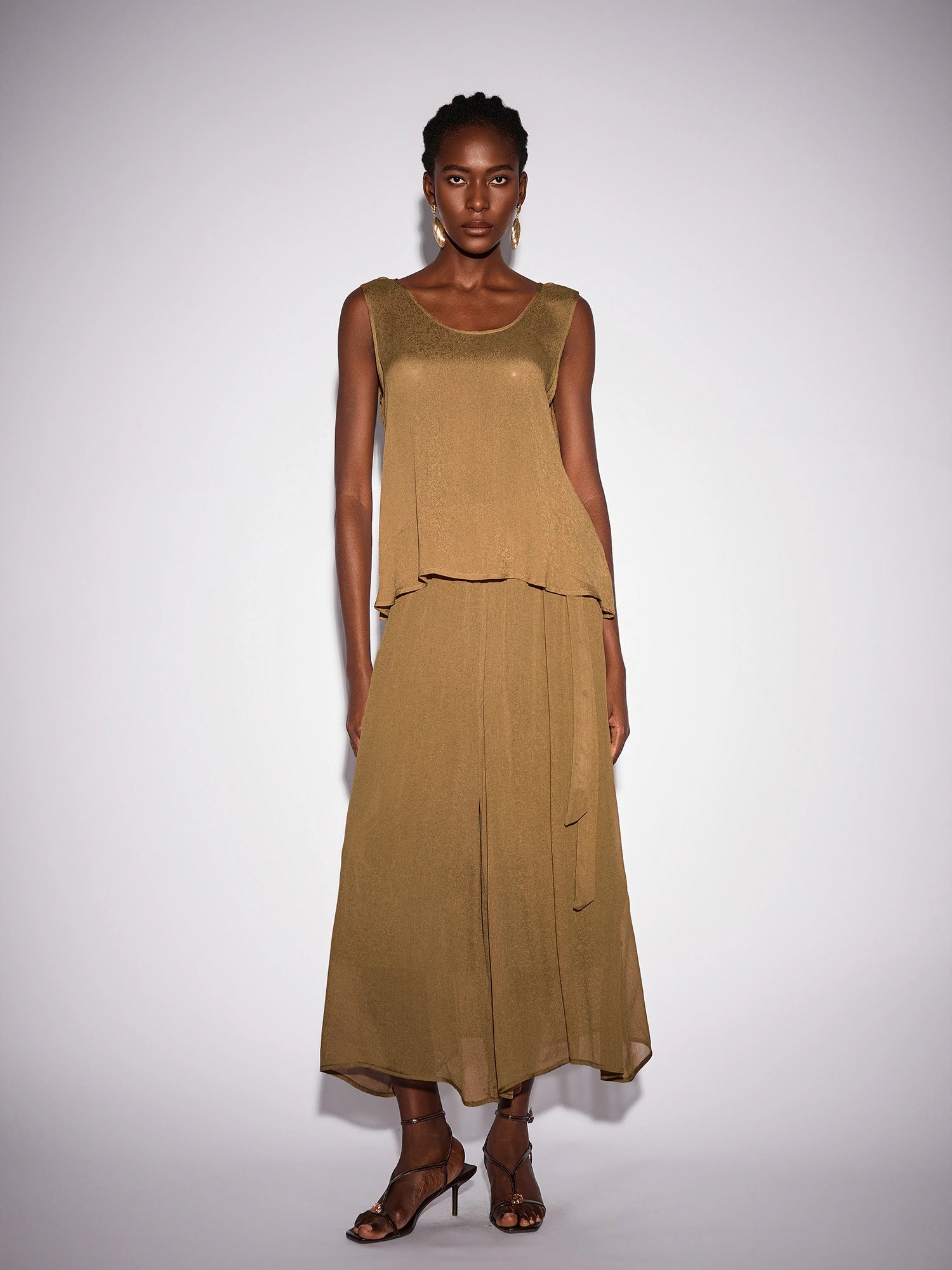 Vintage Brown V-Neck Mesh Two-Piece Set|NOOSGOP