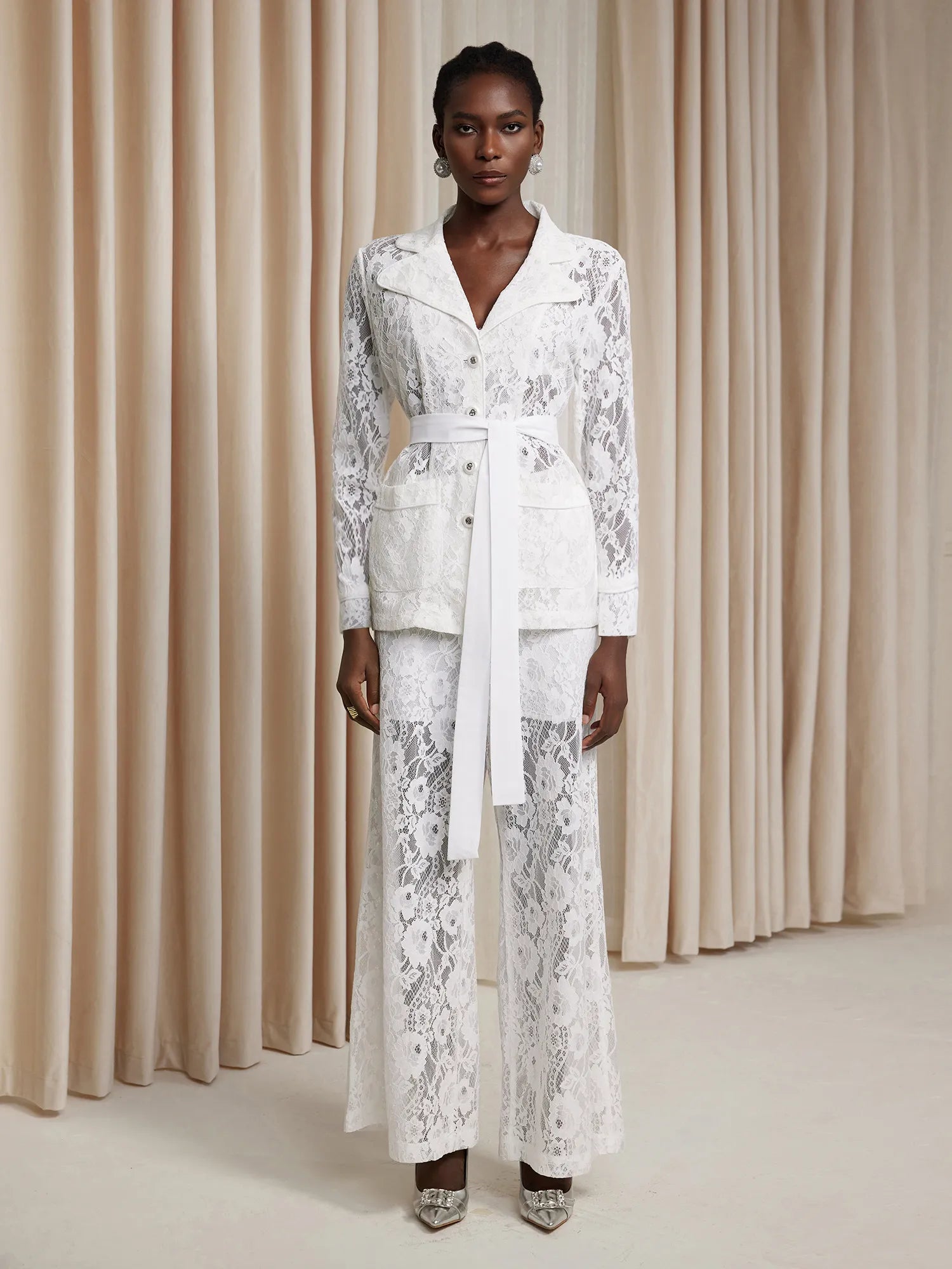 White Floral Sheer Lace-Up Two-Piece Set|NOOSGOP