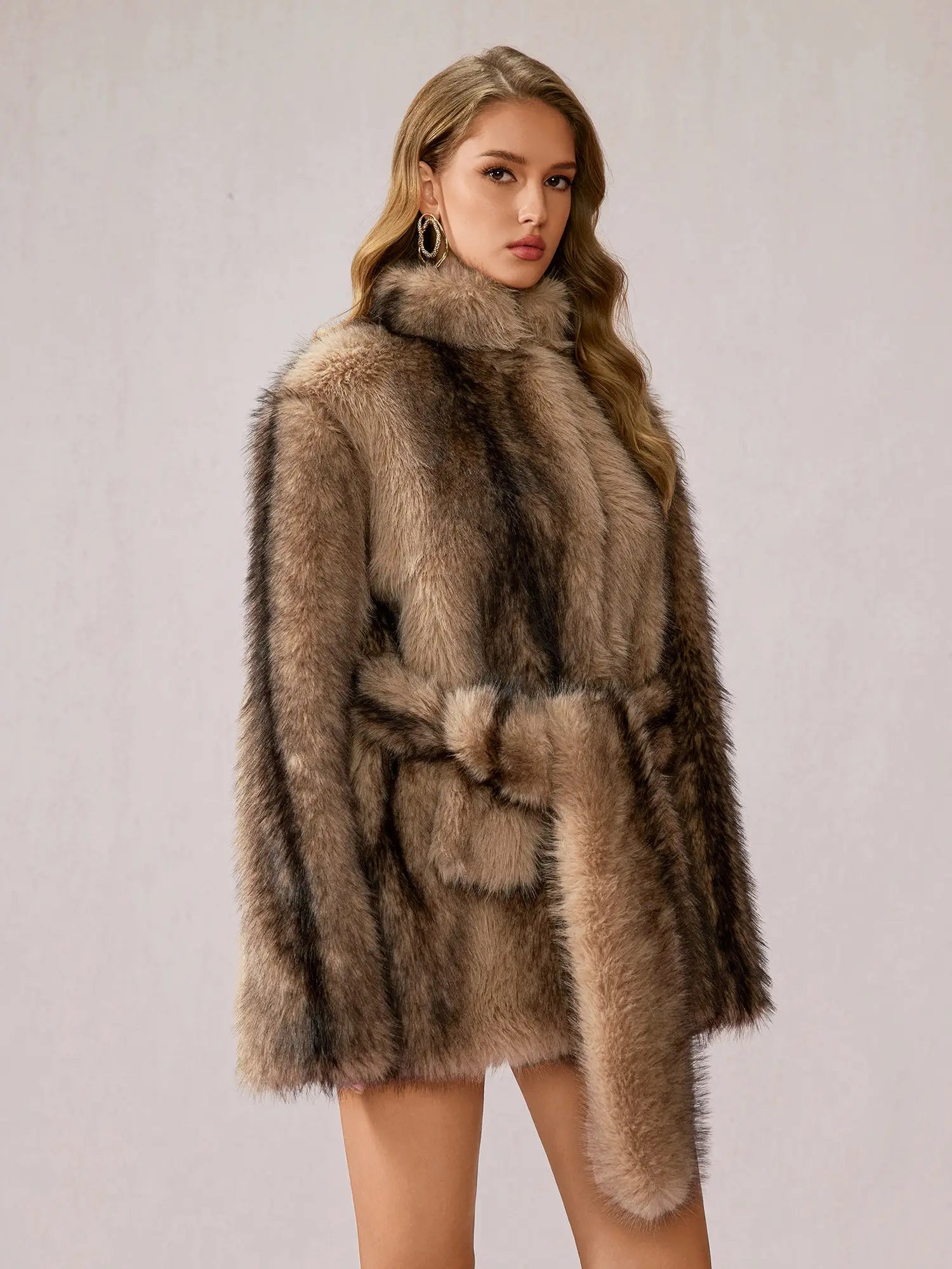 Brown Fuzzy Turtleneck Coat|NOOSGOP