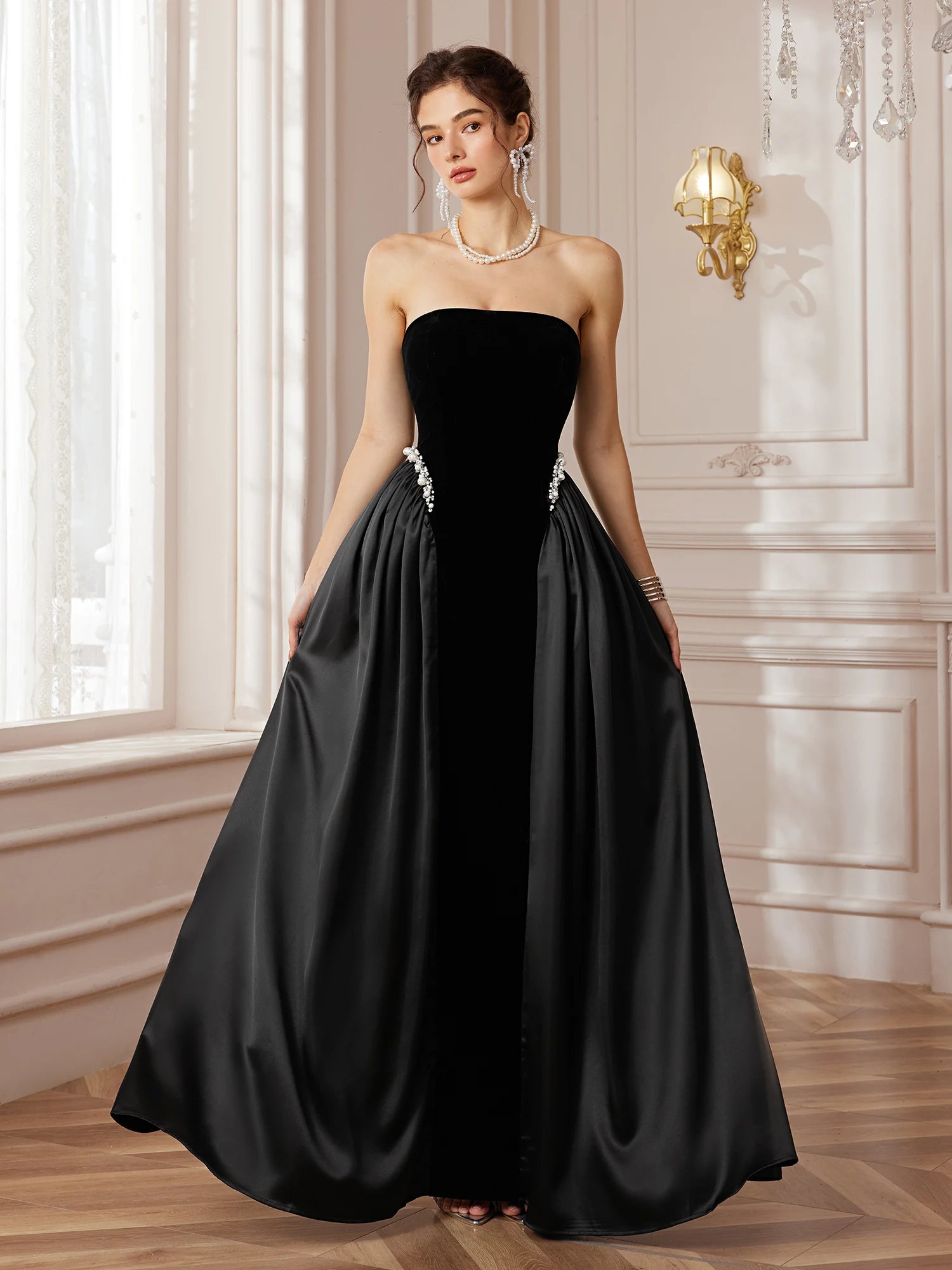 Crystal Pleated Strapless Maxi Dress Black / L