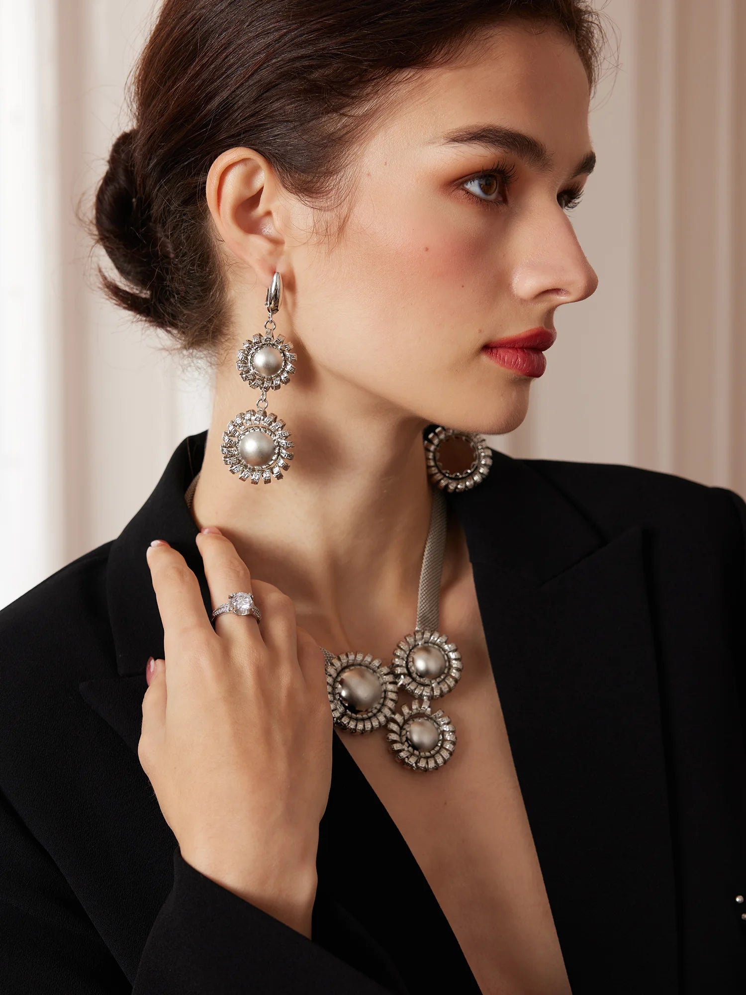 Silver Large Flower Beaded Necklace Earring Set|NOOSGOP