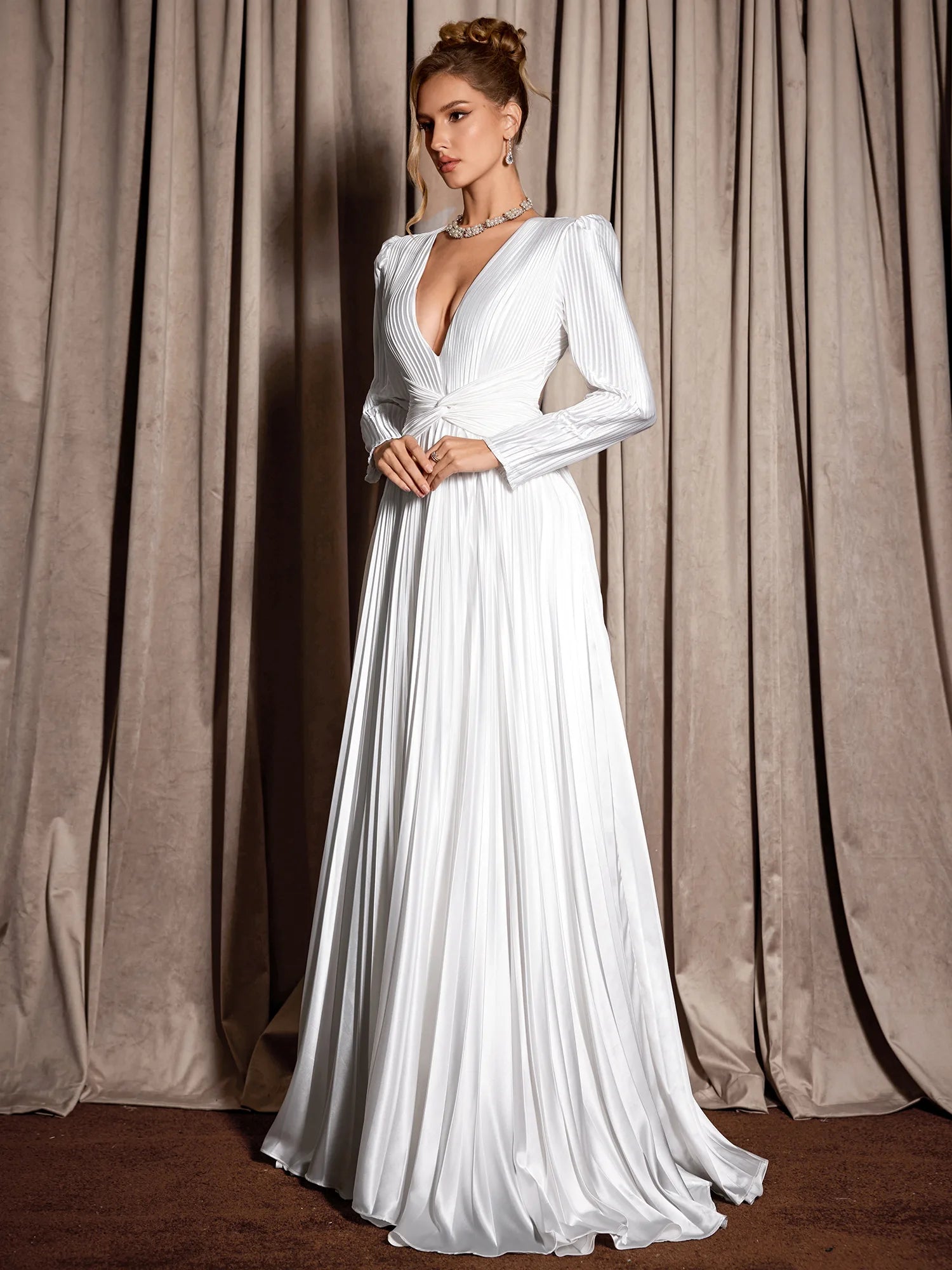 White V-Neck Ribbed Maxi Dress|NOOSGOP